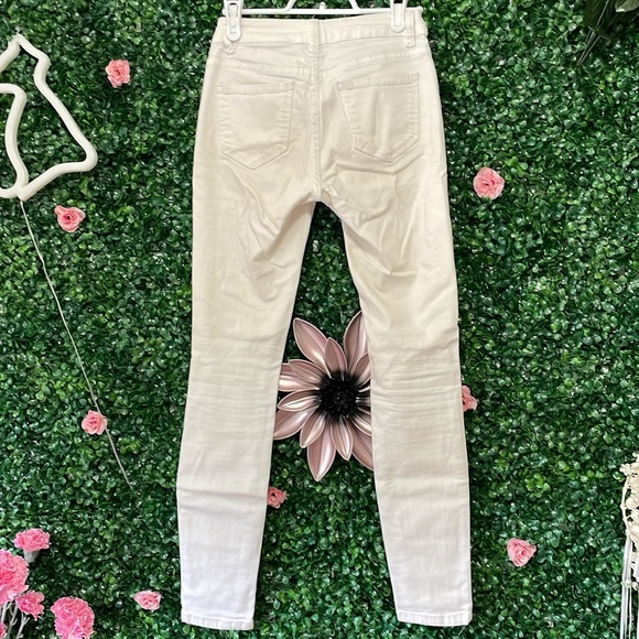 Revamped Denim - White Ripped/Distressed Jegging/Skinny Jean Size 0 - Picture 4 of 5
